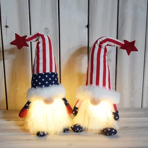 Baru Tiba Kain Kemerdekaan Lampu Bendera Amerika Berdiri 4th Juli LED Gnomes untuk Dekorasi Festival