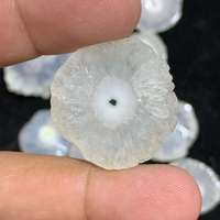 Cabochon de quartz solaire naturel en vrac pour la fabrication de bijoux, pendentifs et artisanat de créateur, vente en gros