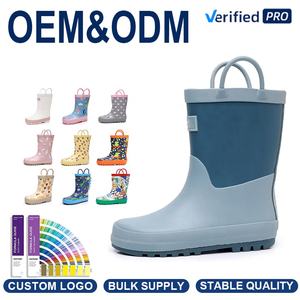 Bottes <span class=keywords><strong>de</strong></span> <span class=keywords><strong>pluie</strong></span> en caoutchouc imperméables pour enfants, bottes faciles à enfiler avec poignée pour garçons et filles, pour l'extérieur, la <span class=keywords><strong>pluie</strong></span> et le jardin - Product Image 1