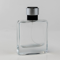 Flacons de parfum en verre de luxe modernes de forme carrée plate avec col à sertir de 30 ml, 50 ml, 100 ml, impression d'écran personnalisable pour cadeau