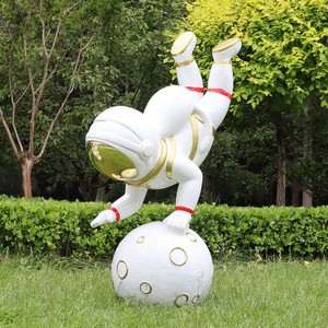 現代ガーデン装飾大型モダン宇宙飛行士像抽象宇宙テーマ耐候性屋外アート樹脂製 - Product Image 6