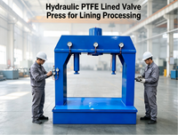 Presse hydraulique pour le montage de garnitures de soupapes en PTFE