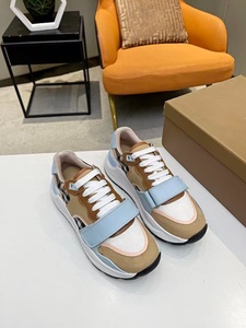 Chaussures de tennis à semelle épaisse tendance en gros, chaussures de sport respirantes et stylées, chaussures de marche décontractées - Product Image 2