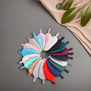 <span class=keywords><strong>Masque</strong></span> <span class=keywords><strong>pour</strong></span> les yeux en soie super douce vente chaude couverture de visière <span class=keywords><strong>pour</strong></span> femmes et hommes fournitures de santé des yeux - Product Image 6