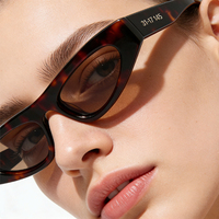 Lunettes de soleil Everglint Optical personnalisées avec logo, monture étroite œil-de-chat en acétate, tendance écaille de tortue, protection UV400, style rétro
