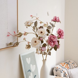Callafloral Rose Artificiale Rossa Europea in Poliestere, Vendita Diretta dalla Fabbrica, per Decorazioni Casa e Matrimoni - Product Image 2