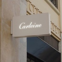 Boîte à lumière personnalisée, signalétique murale en acrylique et aluminium illuminée, boîte à lumière intérieure pour les magasins