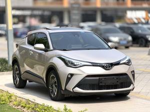 Offre Spéciale – Toyota C-HR Essence 2.0L CVT Automatique 4 Portes 5 Places SUV d'Occasion Année 2022 – Prix Abordable – Exportation Chine – Modèle C-HR 2022 - Product Image 4