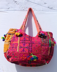 Sac Banjara vintage de qualité supérieure, sac hobo, pochette, sac ethnique indien, fleurs brodées à la main, sac à bandoulière pour femme - Product Image 1