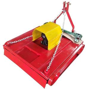 La <span class=keywords><strong>tondeuse</strong></span> à gazon à <span class=keywords><strong>lame</strong></span> pivotante suspendue à l'arrière du <span class=keywords><strong>tracteur</strong></span> rotatif peut être utilisée sur les pelouses et les pâturages - Product Image 3