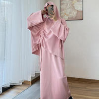 Nouvel ensemble deux pièces pour femmes musulmanes du Moyen-Orient, Dubaï : Abaya unie à capuche et jupe longue maxi