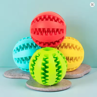 Distributeur de friandises pour chiens Sisi en caoutchouc, style classique moderne - Distributeur interactif magique à roulement lent, boîte écologique