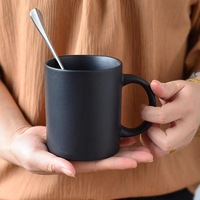 Tasses en porcelaine gravées au laser de voyage 11 15 oz, tasses en céramique à sublimation café noir mat avec logo personnalisé