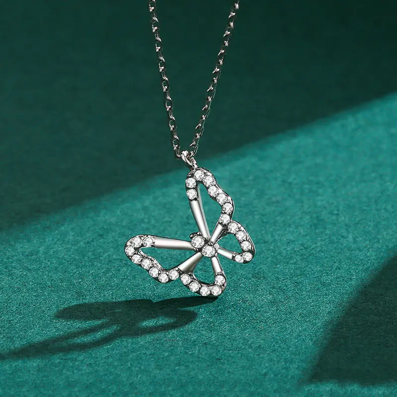 Joyería de diseño de mariposa Zircon de moda 925 collares de cadena de plata esterlina collar con colgante de niña personalizado