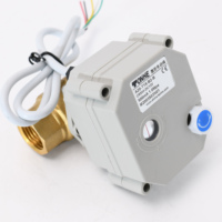 Vanne à bille à eau motorisée en acier inoxydable, fer à ressort ac 220v de 2 voies avec dessus manuel