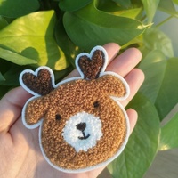 Usine Offre Spéciale Personnalisé Animal Coeur Fleur Écologique Chenille Fer-Sur Patchs Brodés Conception De Dessin Animé Mignon pour Vêtements
