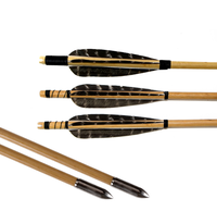 1. Flèches en bois à plumes naturelles de 5 pouces, tige de 8 mm, flèches universelles pour tir à l'arc, pour arc classique et longbow, chasse et entraînement