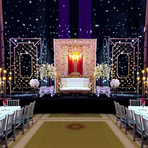 Telón de Fondo para Escenario de Boda Árabe con Paredes de Velas, Escenario Real para Recepción Nocturna, Telón de Fondo con Velas para Boda Maharani con Pared de Velas, Reino Unido - Product Image 1