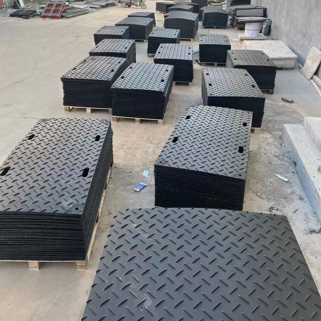 Excavator Ground Protection Mat 4x8 Eco-friendly  Hdpe Construction Mud Mat for Temporary Street