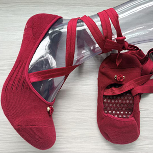 <span class=keywords><strong>Chaussettes</strong></span> de <span class=keywords><strong>yoga</strong></span> et de Pilates <span class=keywords><strong>pour</strong></span> femmes, antidérapantes, à bride unique, avec grip Siren, <span class=keywords><strong>pour</strong></span> la gym, le fitness, la barre et le Lagree, personnalisables en gros - Product Image 4