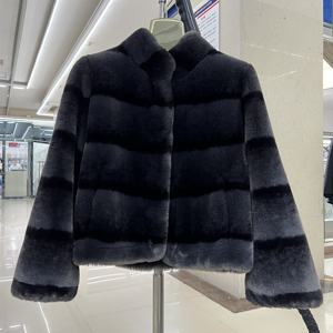 <span class=keywords><strong>Abrigo</strong></span> <span class=keywords><strong>de</strong></span> <span class=keywords><strong>Piel</strong></span> Sintética con Estampado <span class=keywords><strong>de</strong></span> Totoro, Invierno 2025, <span class=keywords><strong>Abrigo</strong></span> <span class=keywords><strong>de</strong></span> <span class=keywords><strong>Piel</strong></span> Sintética <span class=keywords><strong>de</strong></span> Conejo y <span class=keywords><strong>Nutria</strong></span>, <span class=keywords><strong>Abrigo</strong></span> <span class=keywords><strong>de</strong></span> <span class=keywords><strong>Piel</strong></span> Grueso y Versátil para Mujer, Corto - Product Image 1