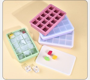 Bandeja de hielo de silicona superventas, apta para uso alimentario, fácil de desmoldar, resistente al frío y al calor (40°C), con diseño de panal para congelación rápida. - Product Image 5