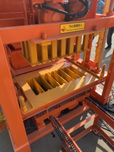QTJ4-25 automatique de fabrication de blocs Machine automatique de fabrication de blocs de <span class=keywords><strong>béton</strong></span> de palettisation automatique de tissu - Product Image 5