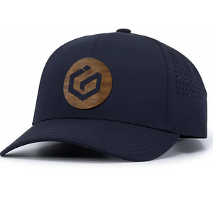 Gorra de Béisbol Deportiva Personalizada, Impermeable, de 5 Paneles, con Corona Media, Transpirable, con Agujeros Decorativos Láser y Logotipo de Goma/PVC - Product Image 2