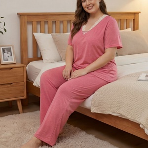 Pyjama <span class=keywords><strong>Femme</strong></span> <span class=keywords><strong>Grande</strong></span> <span class=keywords><strong>Taille</strong></span> en Dentelle Col V Couleur Unie Doux et Attrayant Ensemble Deux Pièces Manches Courtes Vêtements <span class=keywords><strong>de</strong></span> <span class=keywords><strong>Nuit</strong></span> pour la Maison Vente en Gros OEM/ODM - Product Image 1