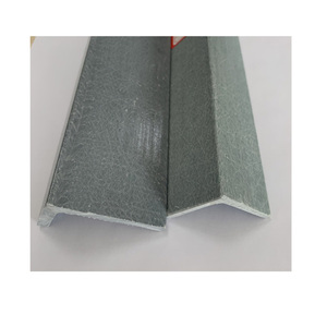 Degrau de Segurança Industrial Antiderrapante em FRP com Borda de Fibra de Vidro Amarela e Serviços de Dobragem e Corte - Product Image 4