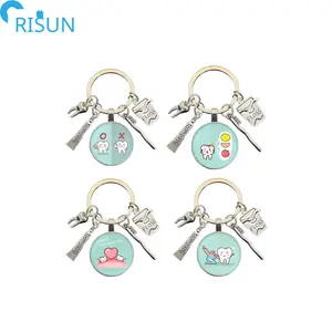 סיטונאי חמוד רפואי Keychain שיניים זכוכית מפתח שרשרת לוגו מותאם אישית טרי מברשת שיניים משחת שיניים מחזיקי מפתחות Keyring תליון