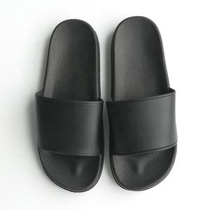 รองเท้าแตะ Pvc สำหรับผู้ใหญ่และเด็ก,รองเท้าแตะผู้หญิงและผู้ชายสำหรับฤดูร้อนรองเท้าลำลองพร้อมโลโก้ที่กำหนดเองชื่อย่อภาพนิ่งด้านข้างสำหรับผู้ใหญ่และเด็กปี2021 - Product Image 2