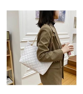 Sac à bandoulière en cuir PU pour femme avec deux sangles, sac messager féminin noir, sac en cuir exquis de grande capacité - Product Image 5