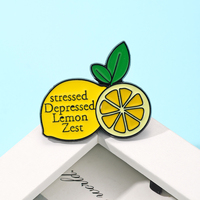 Bulk op maat gemaakte grappige citroen fruit thema metalen emaille badge slogan quote revers speld voor dagelijkse mode cadeau promotie op voorraad