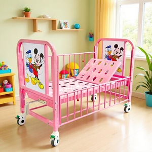 เตียงเด็กแบบปรับมือหมุนสีชมพู ยี่ห้อซิน ยูเชน พร้อมราวกั้นสำหรับเด็ก - Product Image 1