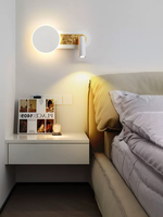 Spot mural rotatif moderne en fer forgé pour chevet, lumière LED à trois couleurs changeantes, commande par interrupteur mural pour chambre et salon