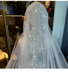 कारखाने कस्टम लक्जरी लंबे क्रिस्टल ब्राइडल घूंघट दुल्हन के लिए उच्च गुणवत्ता वाली शादी का घूंघट - Product Image 5