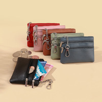 Portefeuille miniature personnalisé en cuir PU souple, porte-cartes, pochette à triple fermeture éclair, porte-monnaie avec chaîne en métal pour femmes