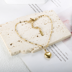 Bracelet avec pendentif en forme de cœur en or 18 carats, bijoux en acier inoxydable, <span class=keywords><strong>prix</strong></span> de gros, bijoux tendance - Product Image 3