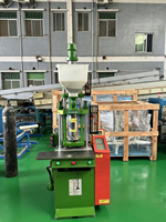 Machine de moulage par injection verticale 15/25/35T pour la fabrication de câbles USB de chargeurs mobiles