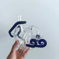 Décanteur en verre personnalisé en gros, design pieuvre bleue, sans plomb, en cristal, pour spiritueux, OEM, pour bar