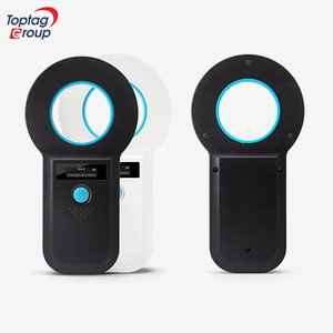 Lecteur de puces EM4305 à <span class=keywords><strong>prix</strong></span> d'usine, scanner d'étiquettes auriculaires RFID 134,2 KHz en ABS pour chiens et chats avec portée de 3-5 cm - Product Image 2