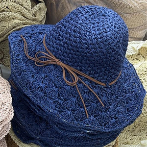 Chapeau de soleil en paille pour femme, style mode, avec bord à volants en dentelle, crocheté à la main, modèle souple type bob, vente en gros - Product Image 5
