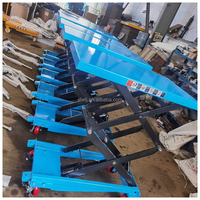 Tables élévatrices à ciseaux hydrauliques 150 kg avec plateau de 700x450x35 mm et réglage de hauteur de 210-720 mm