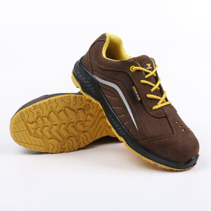 <span class=keywords><strong>Chaussures</strong></span> <span class=keywords><strong>de</strong></span> sécurité à bout en acier pour hommes Offre Spéciale <span class=keywords><strong>Chaussures</strong></span> <span class=keywords><strong>de</strong></span> travail à cheville basse en cuir suédé - Product Image 1