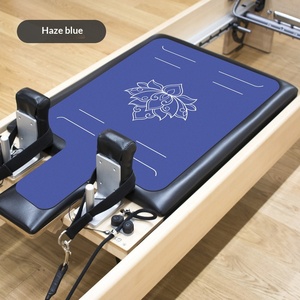 Tapete de Pilates Personalizado de Gamuza y Felpa, 183 cm de Largo, 5 mm de Grosor, Antideslizante, Absorbente de Sudor, con Diseño de Líneas de Guía para Asanas - Product Image 5