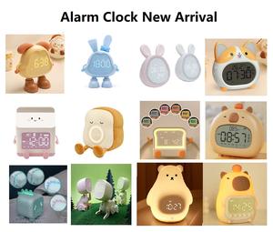 Luce Notturna RGB a 7 Colori a Forma di Gatto Carino per Soggiorni, Dimmerabile con Controllo Touch, Lampada da Comodino Ricaricabile USB per Bambini e Neonati - Product Image 6