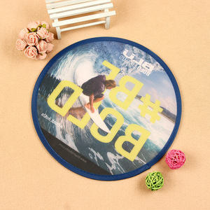 Disco Volador Publicitario Personalizado de Poliéster y Nailon Sublimado, Abanico Plegable Redondo con Bolsa a Juego - Product Image 4