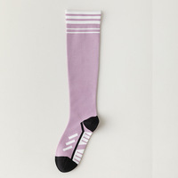 Vente en gros de chaussettes haute performance pour marathon et course à pied chaussettes de compression en coton pour femmes