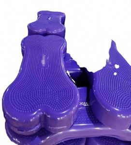 Disque d'équilibre et équipement d'agility pour chien avec pompe manuelle - PVC écologique étanche IP67 Tailles S/M/L Couleurs personnalisées - Product Image 2